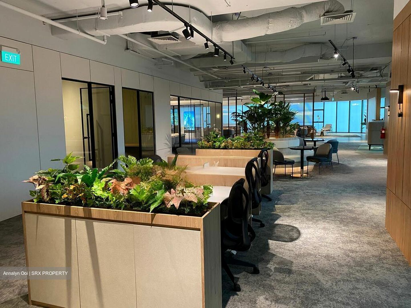 Visioncrest (D9), Office #450821011